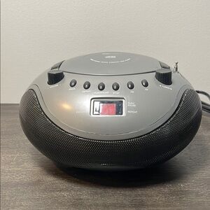 Vintage CD AM/FM Boombox